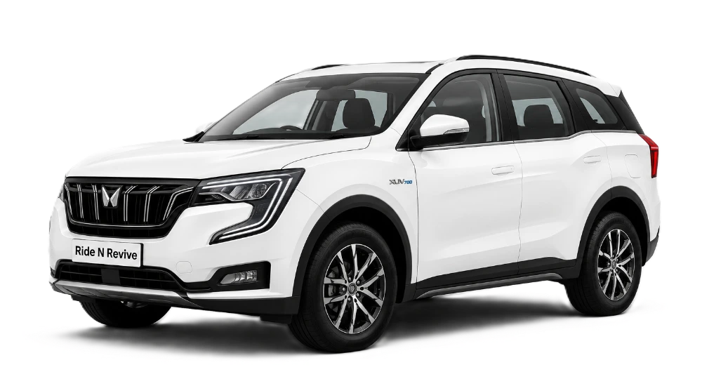 XUV700 image